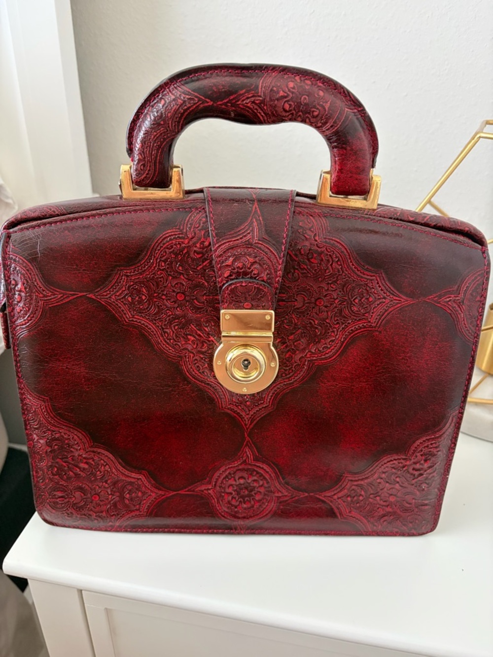Talja Structured Embossed Top-Handle Shoulder Bag in Deep Burgundy-Made in Italy